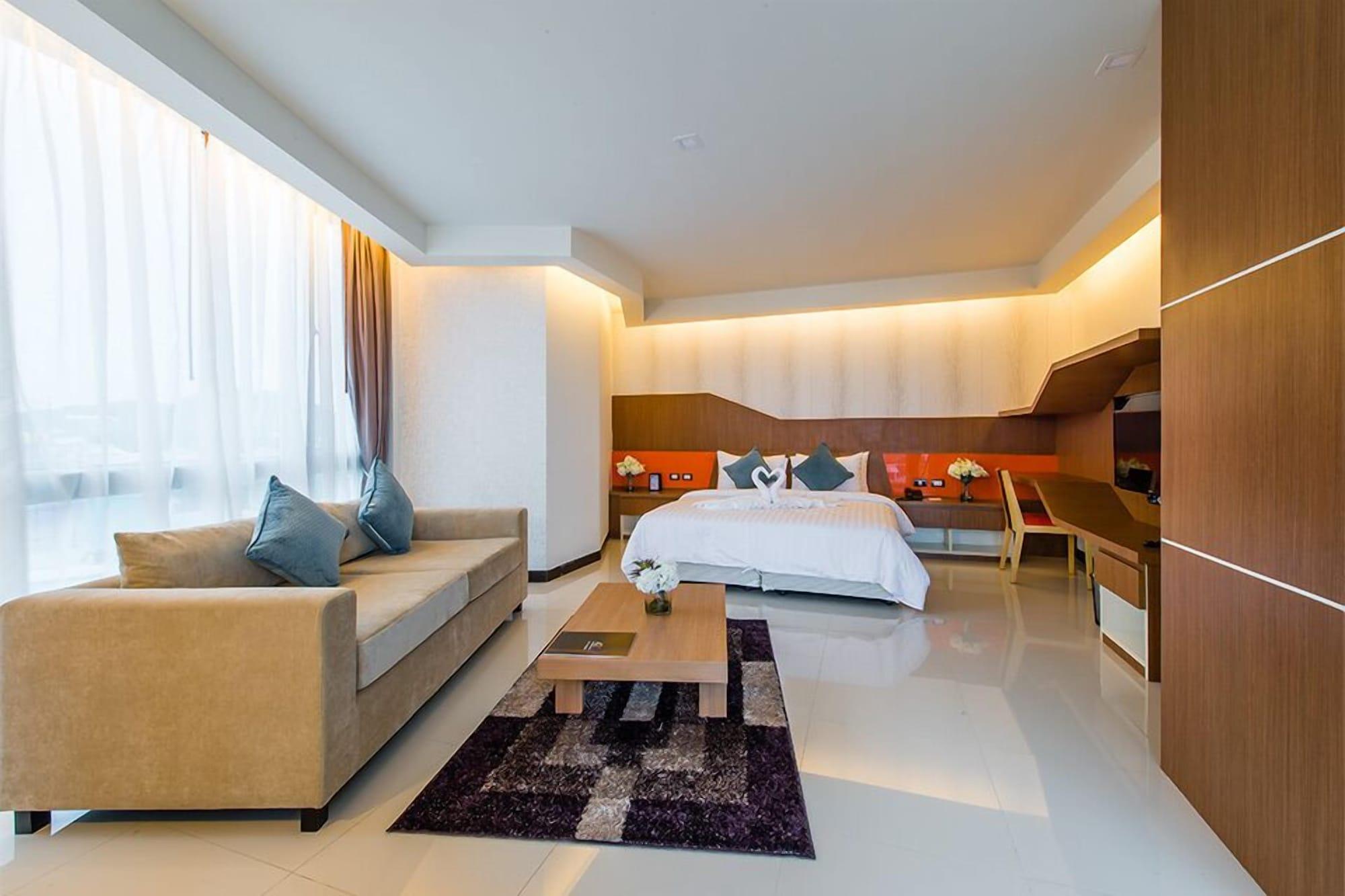 42C The Chic Hotel Накхон Сауан Екстериор снимка