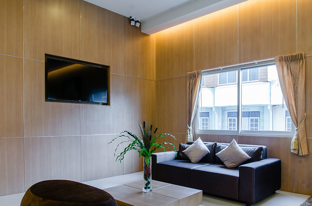 42C The Chic Hotel Накхон Сауан Екстериор снимка